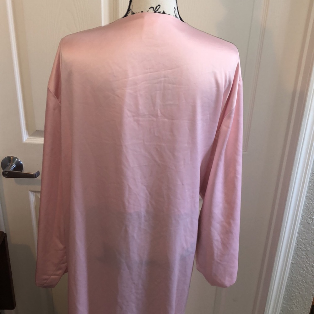 Natori Silk floral Robe - Picture 6 of 9